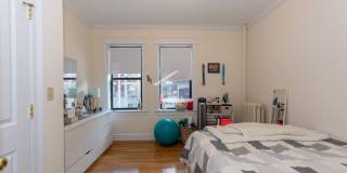 Awesome 4 bed 2 bath in Allston Gallery 7