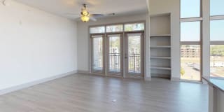 Advenir at One Eleven Gallery 14