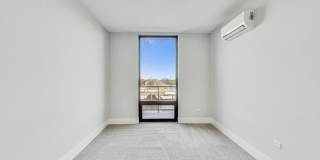 7 Van Buren St. Gallery 9