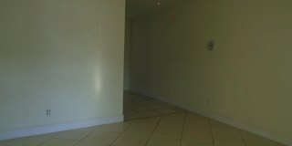 4926 York Street Gallery 4