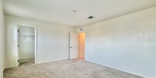 4258 Tarim Street Gallery 62
