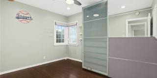667 Marine St Gallery 17