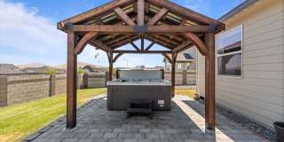 Move-In Ready West Richland Rental – 3-Car Garage, Fenced Yard, Hot Tub Included Gallery 32