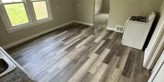 5911 Lansing Avenue - Lower Gallery 1