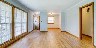 3 bedroom, 2 bath Ranch -AVAILABLE AUGUST Gallery 5