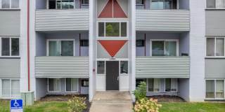 1976 Kentucky Ave - 6 Gallery 13