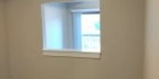 2960 Willamette St. Gallery 200