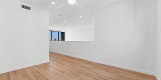 Onyx on Park Gallery 50