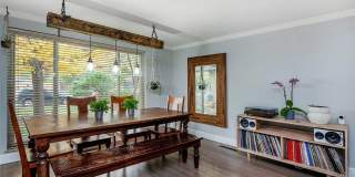 Stunning 4BR 2 BA brick ranch in tr Okane Park Gallery 10