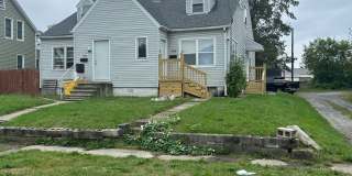 2 Bedroom Apartment For Rent Gallery 1