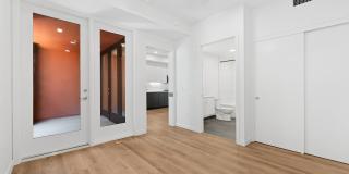 Onyx on Park Gallery 18