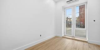379 Hawthorne Street Gallery 3