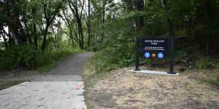 Charming 1 Bedroom next to Swede Hollow Park! Gallery 24