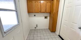 Cute 3 Bedroom Home in Center of Kingman! Gallery 15