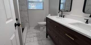 1355 LAKEVIEW ROAD Gallery 7