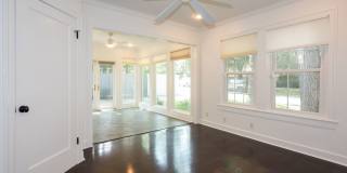 Adorable Enfield Home With Detached Studio Garage Gallery 28