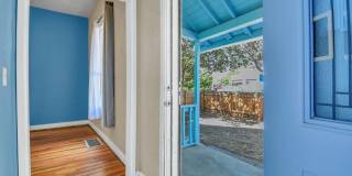 Charming Victorian Home in the Desirable Cole Neighborhood!- Available Early July!! Gallery 20