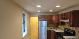 4 Bed/1.5 Bath Steps from Temple University Gallery 3