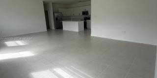 2638 SE 9th St Gallery 8