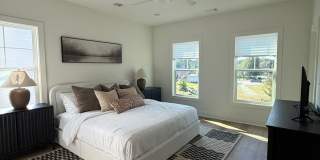 Awesome New Construction 5BR House Close to Campus Gallery 3