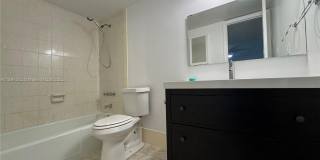 8315 SW 72nd Ave Gallery 12