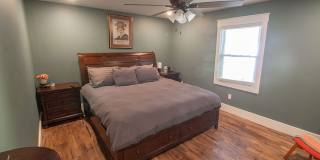Modern 4bd Home - Fully Furnished Utilities Included Gallery 16