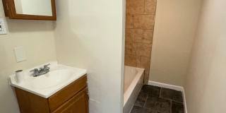 3 beds 1 bath Gallery 11