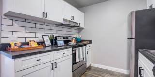 Latitude 28 Apartments Gallery 2
