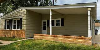 112 Findley Square Gallery 1