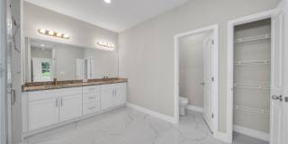 543 McArthur Boulevard Gallery 18