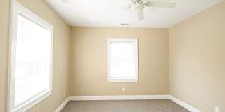 Charming Move-in Ready Downtown Home With Updates Charming Move-in Ready Downtown Home With Updates Gallery 19