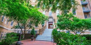 Luxurious Condo in West End Washington DC Gallery 1