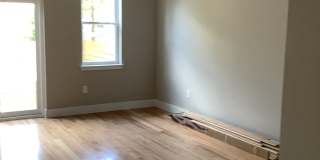 2111 West Seybert Street Gallery 7