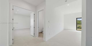 5718 Ashwood Cir W Gallery 42