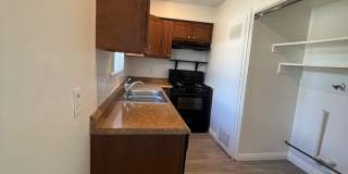 Beautiful townhome must see! ready to move in- Beautiful townhome must see! ready to move in- Gallery 6