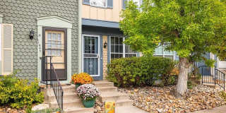 Charming 2BR Tpwnhome in Aurora Gallery 1