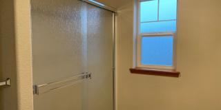 Very Nice 3 Bedroom 2.5 Bathroom  ***2021 Sq. Ft Living Space***Located in Central Point with a Large Bonus Room Gallery 16