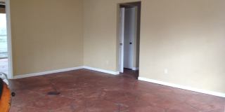 Large 4 -2 house in sw area ! Off Davie blvd Gallery 5