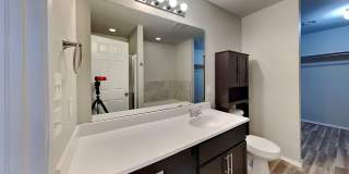 Beautiful 3 Bedroom 2 Bath Home With Storm Shelter in Mustang Schools Gallery 13