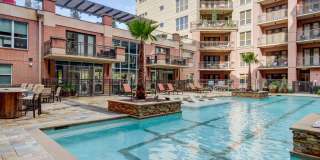 Hollings Post Oak Gallery 1