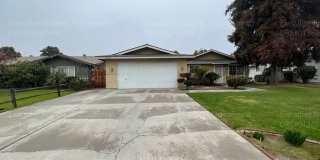 5320 Cherry Tree Lane Gallery 1