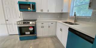 601 SE 5th Ct Gallery 2