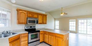 ***255 B ravenwood Blvd*** Gallery 8