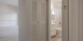 10121 NW 51st Ln Gallery 19