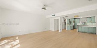 9002 SW 62nd Ter Gallery 5