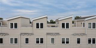 5735 Bridge Avenue Gallery 29