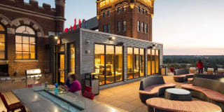 Schmidt Artist Lofts Gallery 1