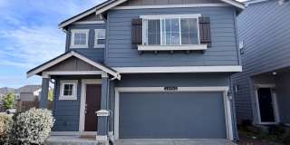 Beautiful 4-Bedroom Puyallup Home with Fenced Yard, Mt. Rainier Views & Modern Finishes Gallery 1