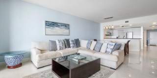 2650 Lake Shore Drive Gallery 2