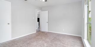 Top Location! Right in the heart of beautiful downtown Boerne! Gallery 38